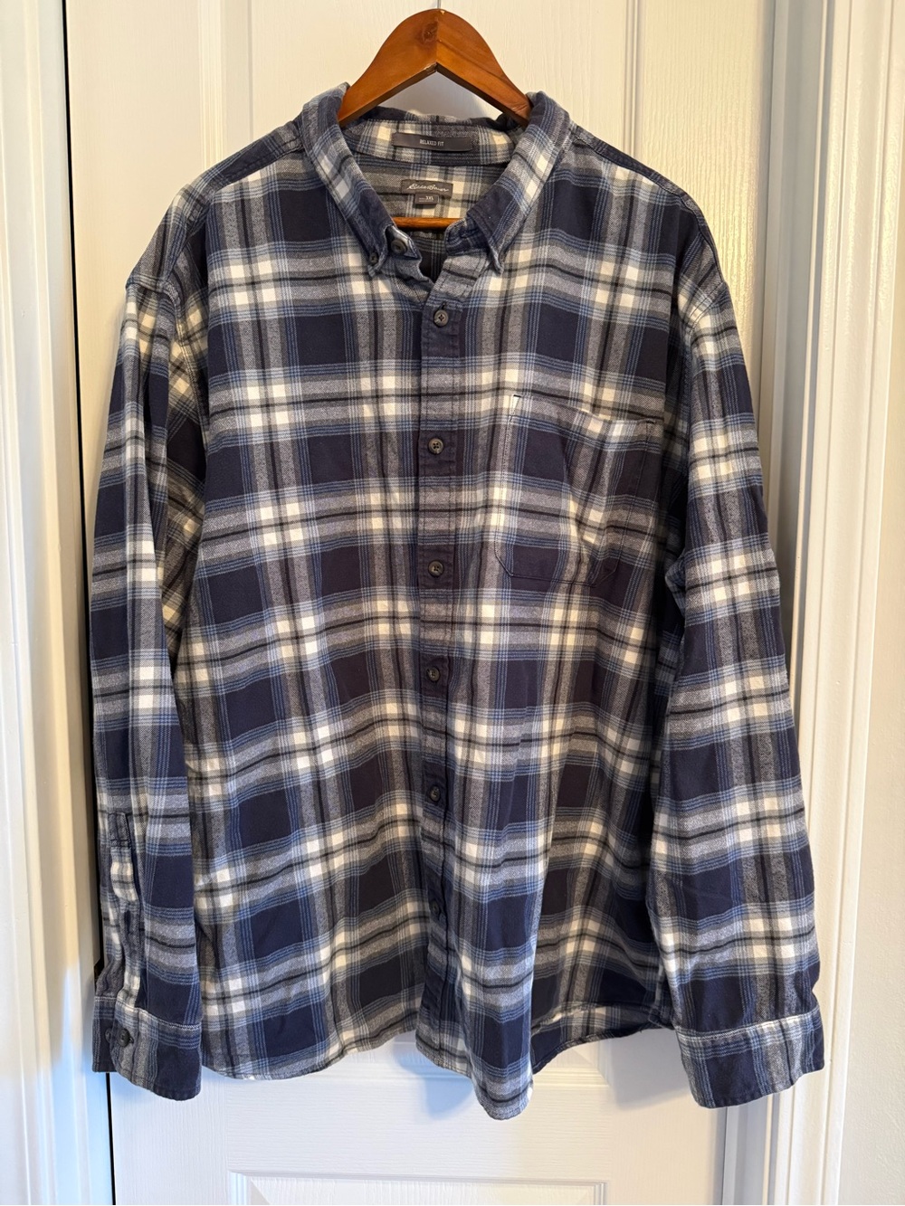 Men's Eddie Bauer Navy and White Plaid Button-Up Shirt